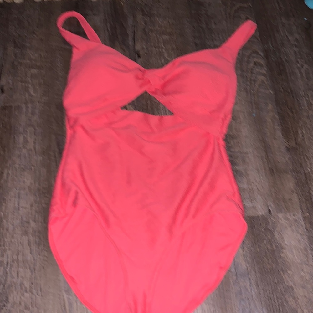 Women’s Beautiful Anne Cole One Piece Swimsuit